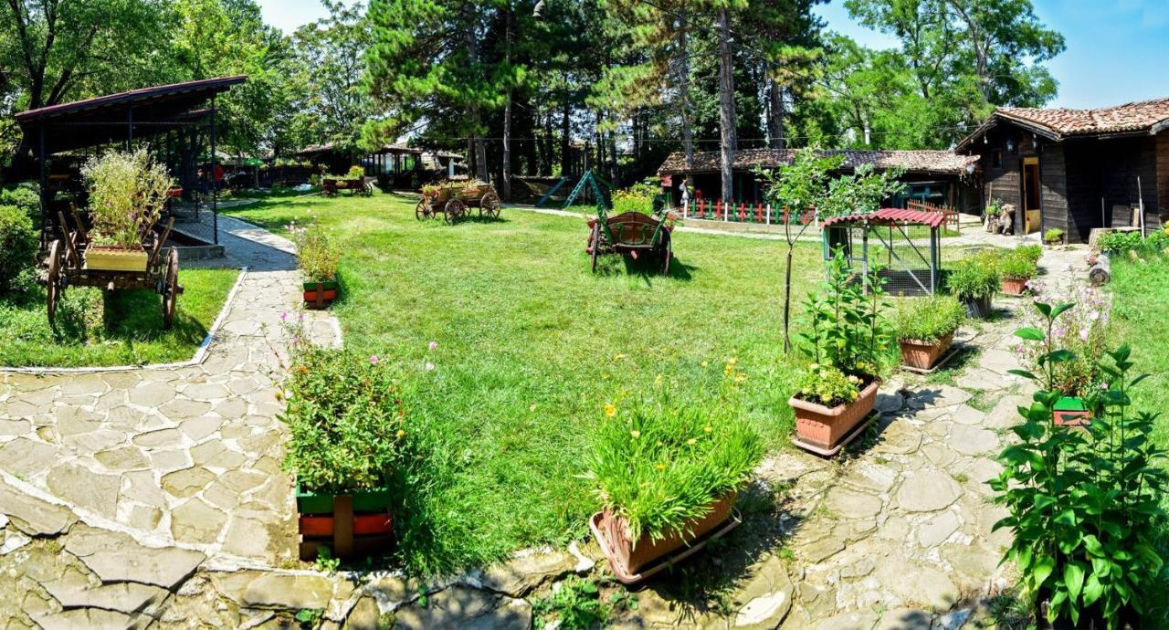 Hotel Izvora - Garden Retreat Арбанаси Екстер'єр фото