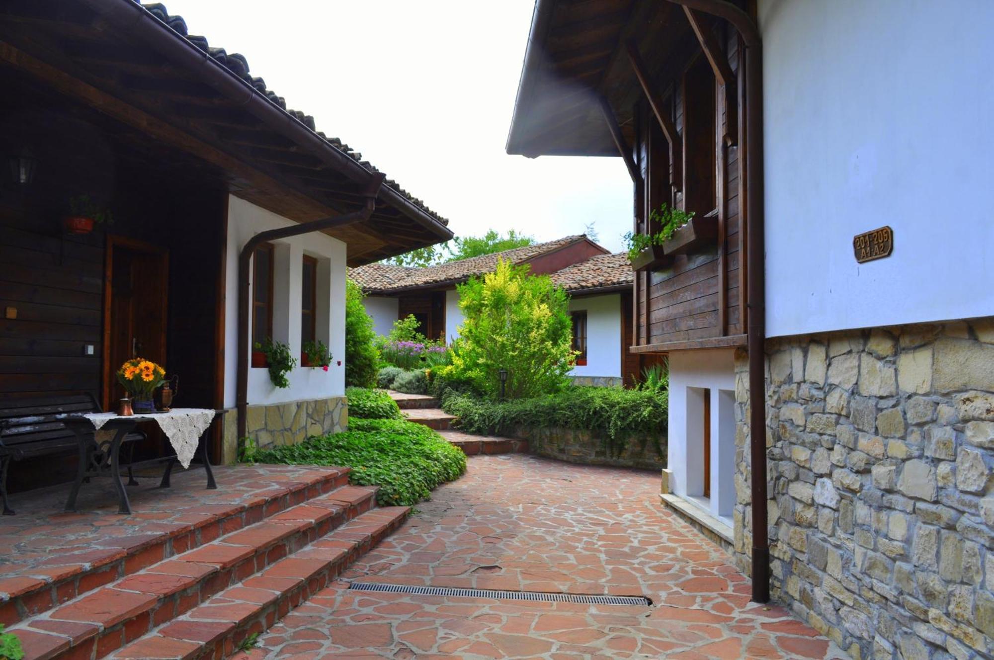 Hotel Izvora - Garden Retreat Арбанаси Екстер'єр фото
