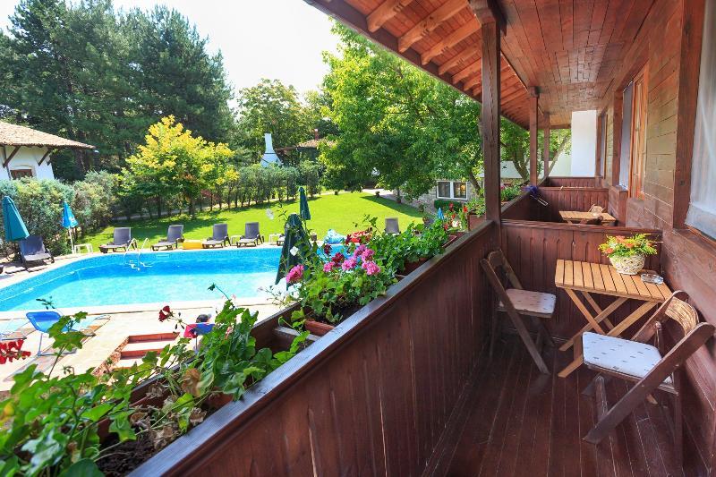 Hotel Izvora - Garden Retreat Арбанаси Екстер'єр фото